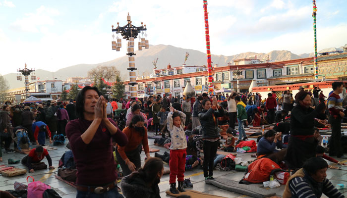Saga Dawa in Lhasa city