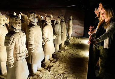 Tourists are visiting Terracotta Warriors and Horses.