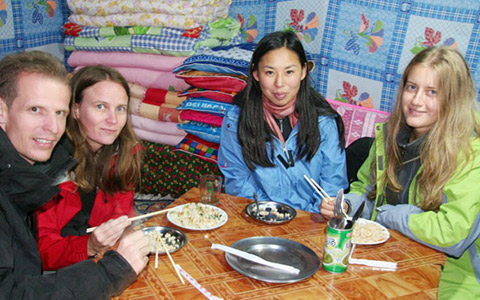 What Food and Drinks Available during an EBC Tour?