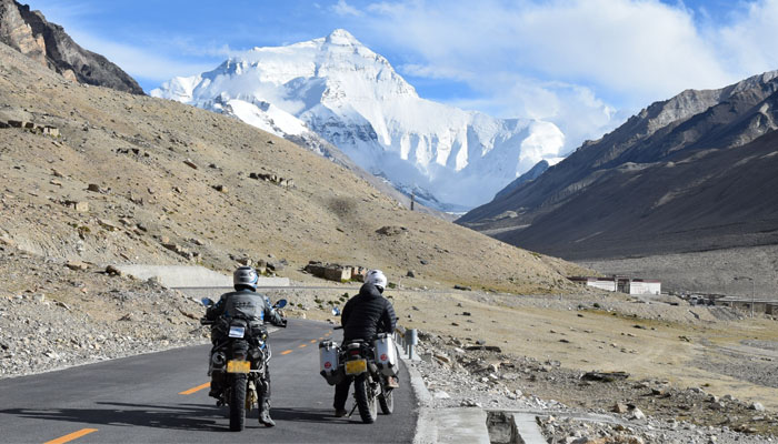 Everest Base Camp motorcycle trip in Tibet
