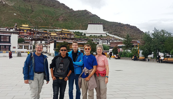 Tashilhunpo Monastery