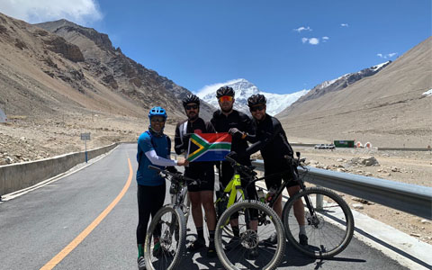The Best Way to Get from Lhasa to Kathmandu – Overland or by Air?