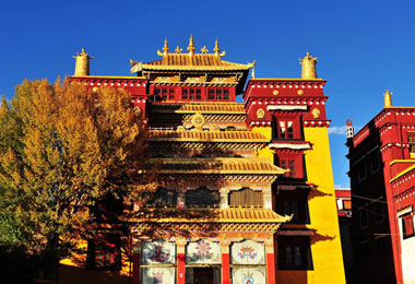 Ke’er Monastery in Litang