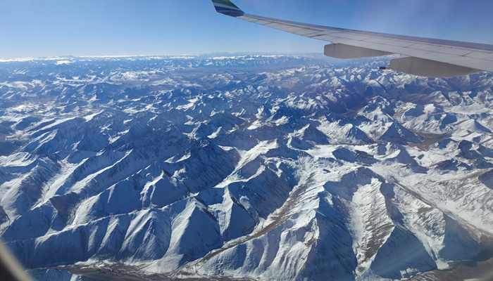 Chengdu to Lhasa flight