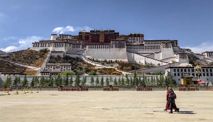Spring is the best season to visit Tibet