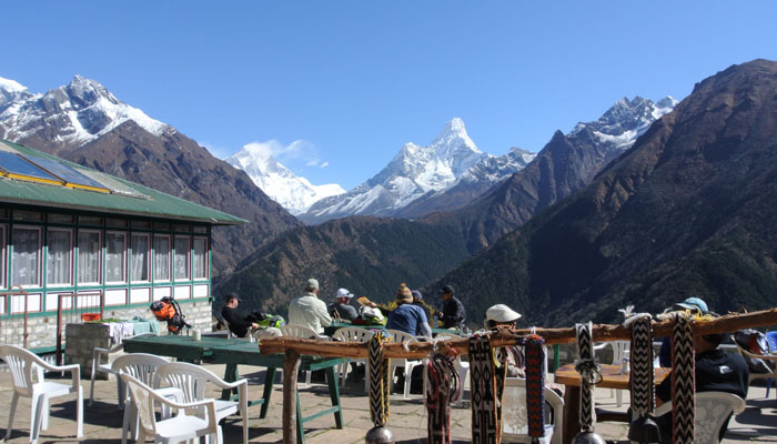 Trekkers to EBC in Nepal can stop in Gorak Shep