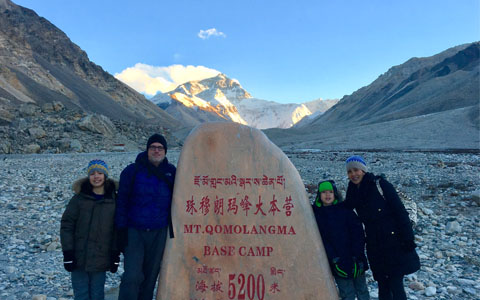 How to Enjoy a Comfortable and Affordable Family Tour in Tibet?