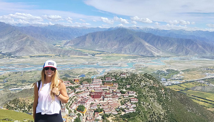 Visit Gandan Monastery in Tibet