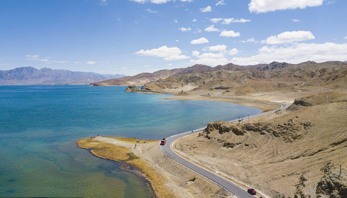 Xinjiang Tibet Highway via Pangong Lake