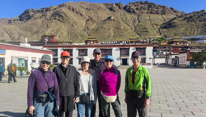 Visit Tshilhunpo Monastery