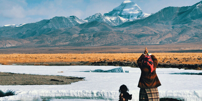 10 Days Kailash and Manasarovar Group Tour from Kathmandu by Overland