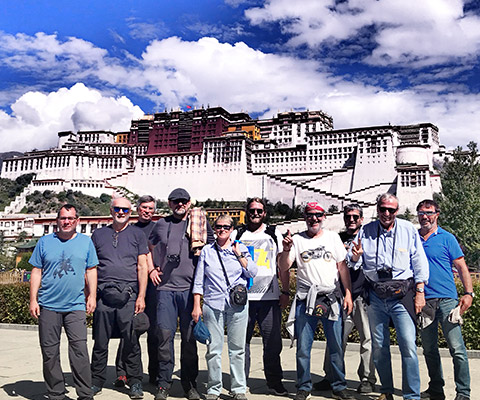 group tours to tibet