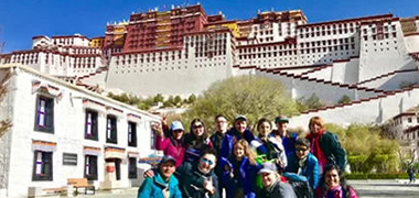 group tours to tibet