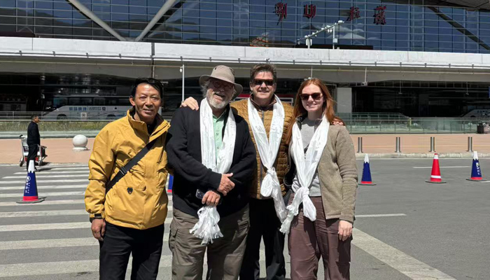 Arrive at Lhasa Gongga Airport