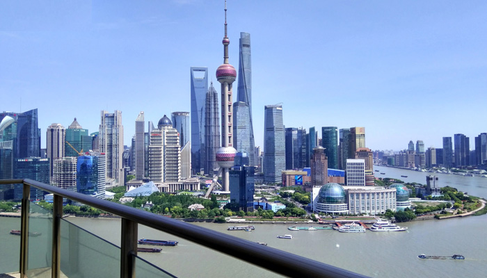 Visit the Bund in Shanghai