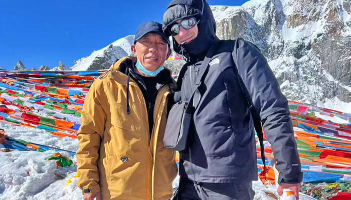 Mount Kailash Kora with local Tibetan guide
