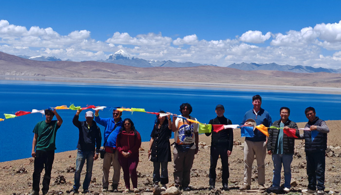 visit Mount Kailash and Lake Manasarovar