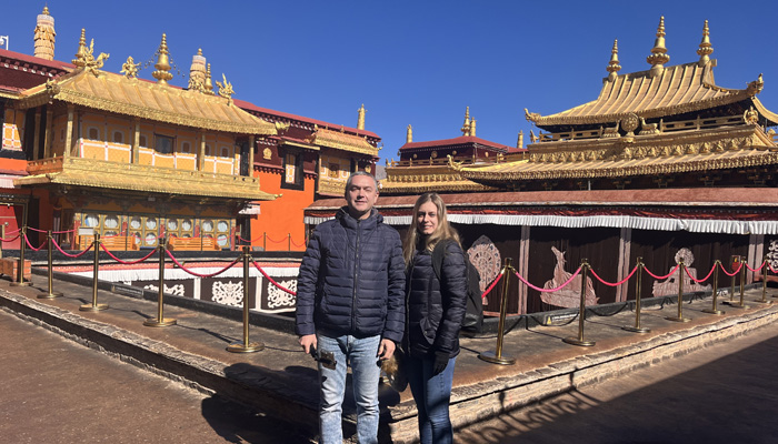 Visit Jokhang Temple