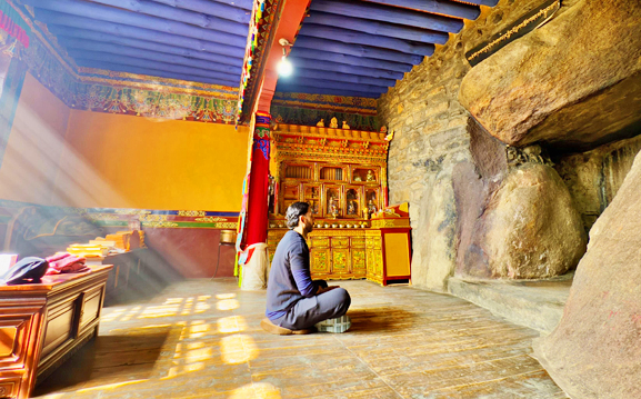 Lhasa Wellness & Spiritual Reset: 5-Day High-Altitude Healing Private Tour
