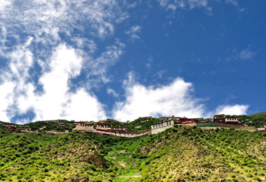 Drigung Til Monastery is the leading monastery of the Drigungpa school of the Kagyupa order