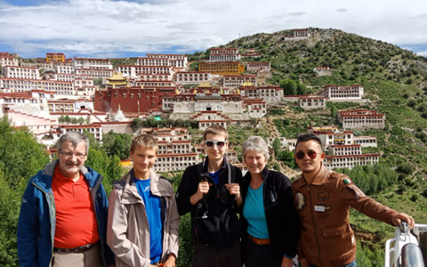 5 Days Lhasa and Ganden Monasteries Small Group Tour