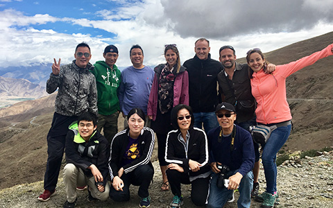 Travel in Group: The Best Way to Cut Down Cost of Your China Tibet Nepal Tour