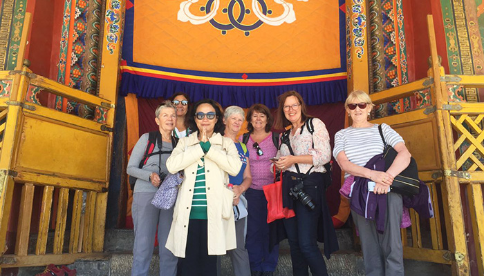 Tibet group tours