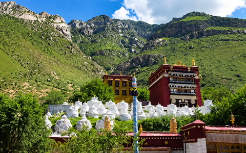 The Secret Mandalas: 5-Day Luxury Lhasa Private Heritage Retreat