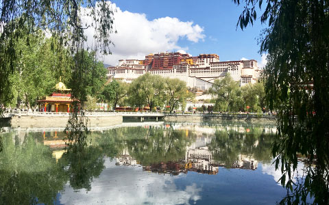 When is the Best Time to Visit Lhasa Tibet