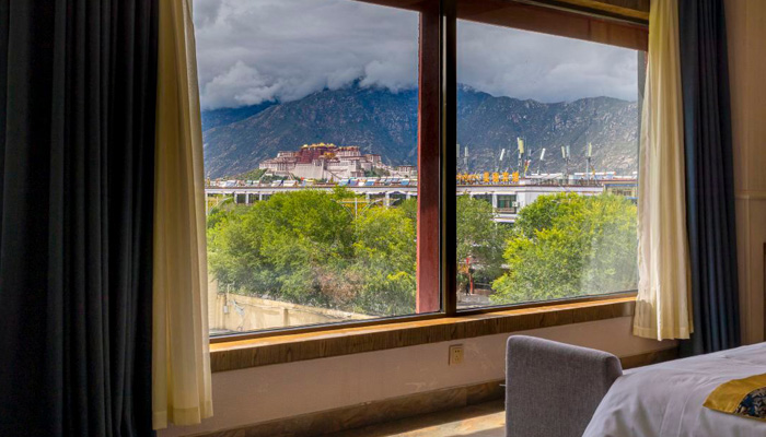 Potala Palace view hotel in Lhasa