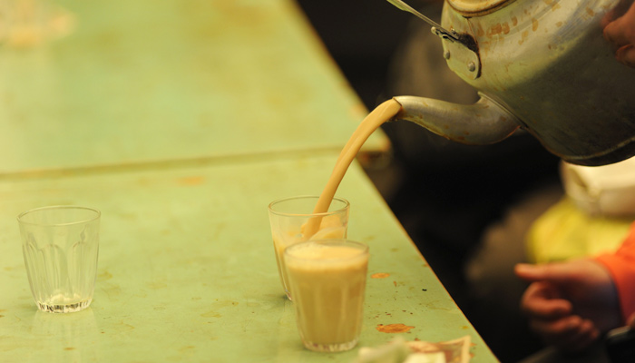 Have a cup of tea in a local Tibetan teahouse