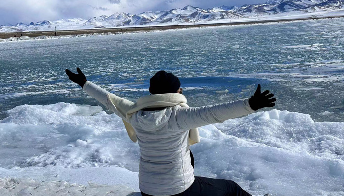 Visit Namtso Lake in spring