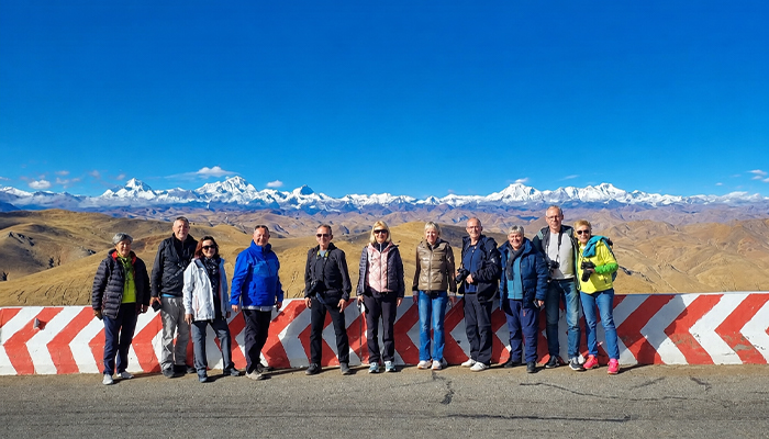 Enjoy Himalayan Views at Gawula Pass