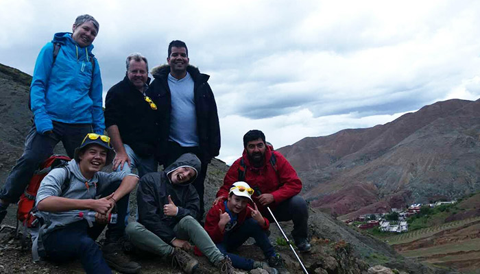  Rest during trekking 