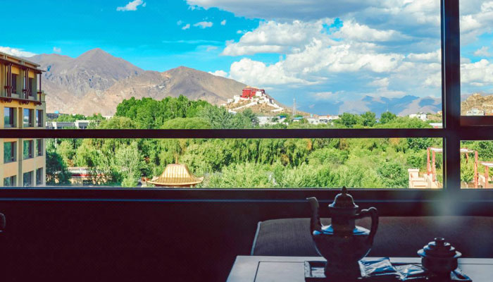 Lhasa Shangri-La Hotel Potala Palace landscape house