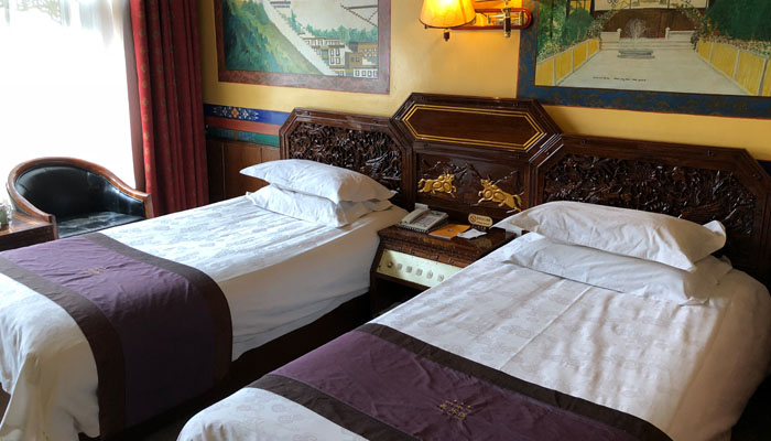 Lhasa Tashi Choton Hotel