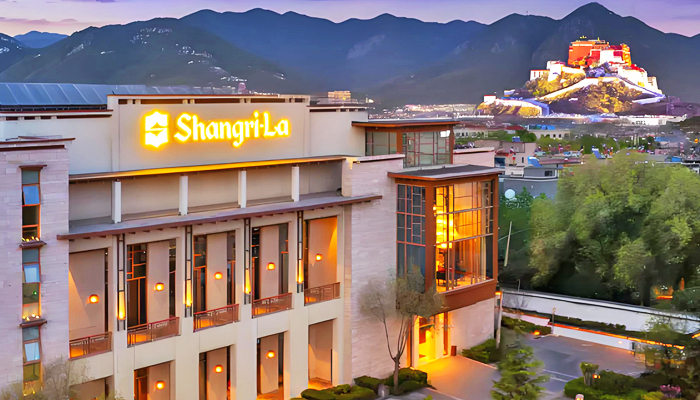 Shangri-La Hotel Lhasa near Potala Palace