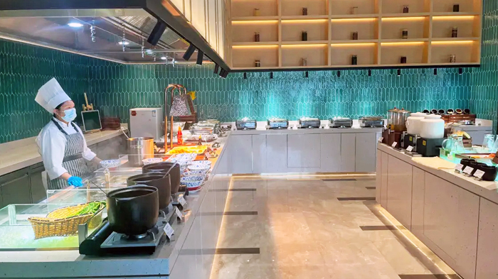 Hotel buffet breakfast in Lhasa