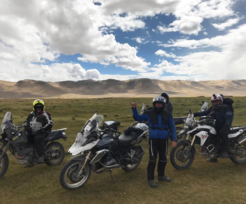9 Days Classic Lhasa to Everest Base Camp Motorcycle Tour