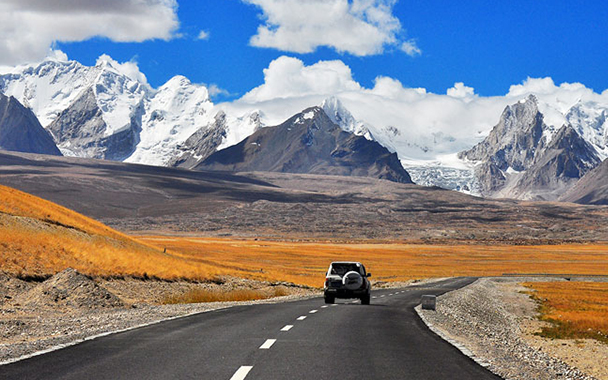 8 Days Kathmandu to Lhasa Driving Across Himalaya Overland Adventure Tour