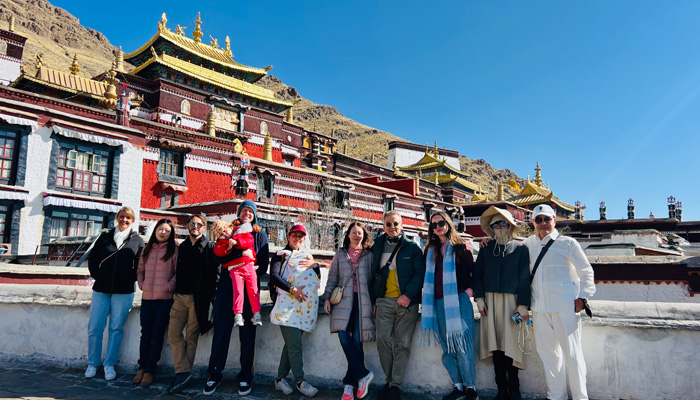 Tashilhuno Monastery