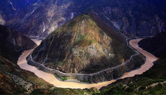 Yarlung Tsangpo Grand Canyon