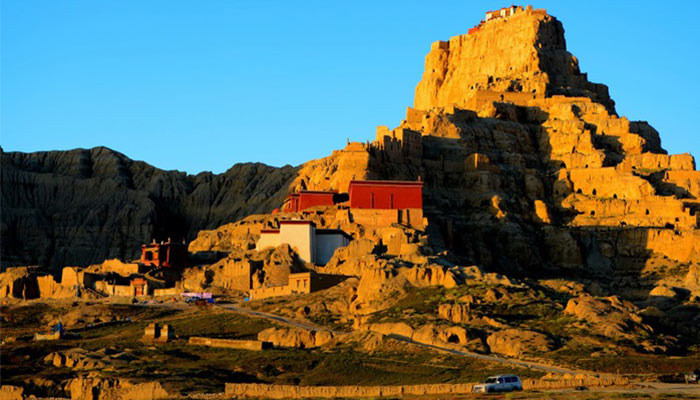  Ruins of Guge kingdom