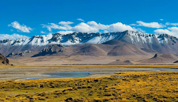 Xining to Lhasa Road Trip in autumn