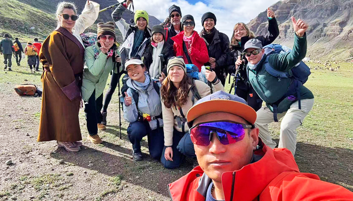 join Mount Kailash trekking group tour