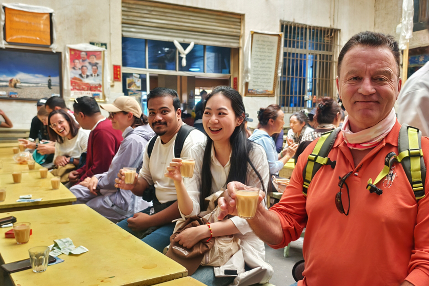 Enjoy Tibetan sweet tea at local tea house in Lhasa