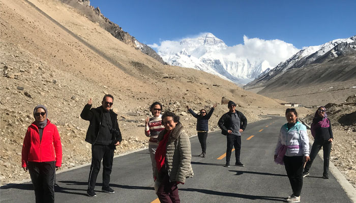 The best times trekking Tibet is spring and autumn