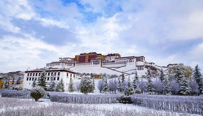 Tour Tibet in winter
