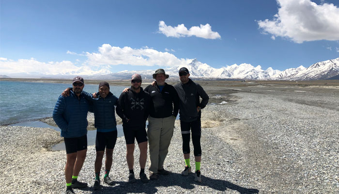 Trekking in summer in Tibet