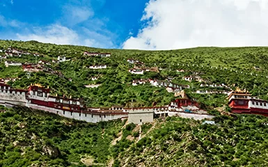 Tibet Monastery Stay: How to Stay in a Monastery during My Tibet Tour